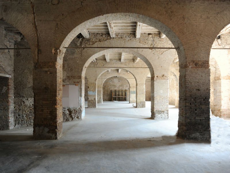 Porta Futurista-Molino Lovatelli-foto di repertorio